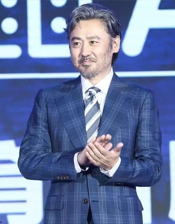 最新爆料吴秀波视频,最新视频揭露惊人内幕  第1张